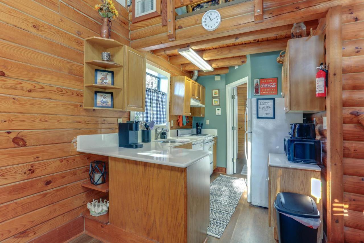 Okeechobee Cabin With Patio And Community Pool! Экстерьер фото